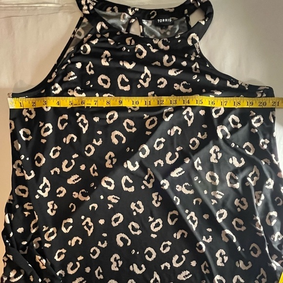 Torrid Printed Sleeveless boho career work Lagen look Blouse Black/Tan Plus 1X - Picture 5 of 8